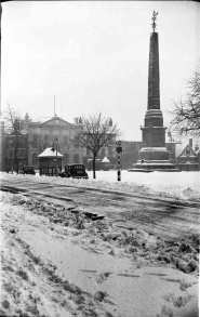 Market Square in snow