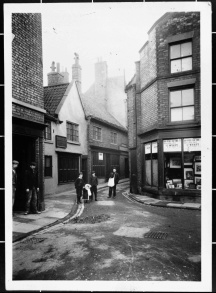 Middle Street and Queen Street