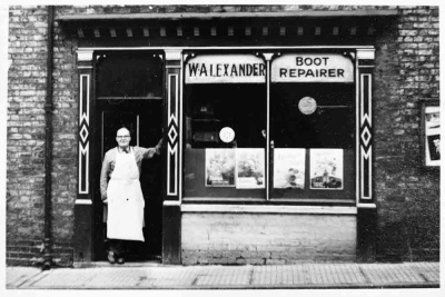 Mr Alexander, Cobbler, High Skellgate, exterior of shop