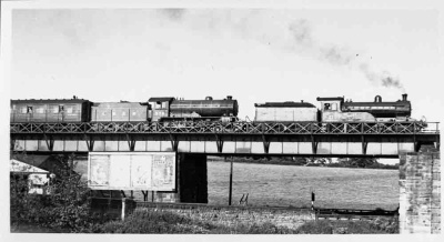 Steam train on North Bridge