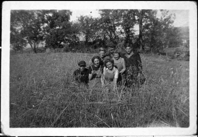 Land girls and farmhands, Kirkby Malzeard