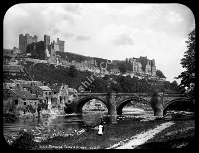 Richmond Castle & Bridge
